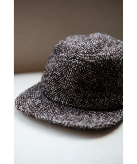 BISOWN / LOOP TWEED CAP(HERRINGBONE LOOP TWEED)