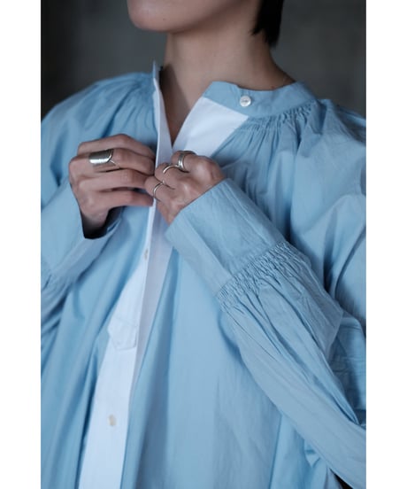 Pau thongvird / Harika(Light Blue/White)