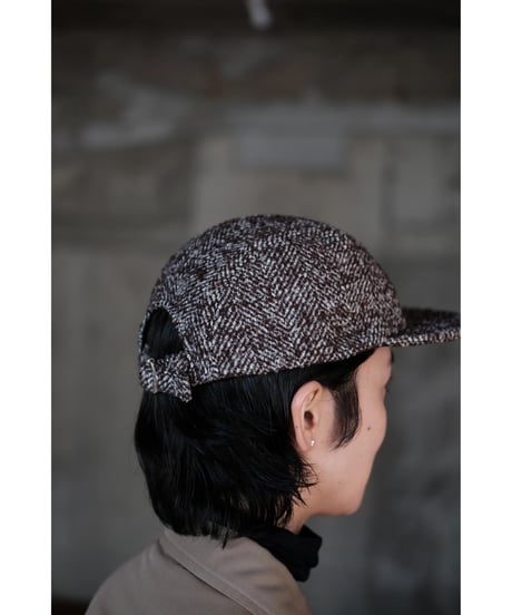 BISOWN / LOOP TWEED CAP(HERRINGBONE LOOP TWEED)
