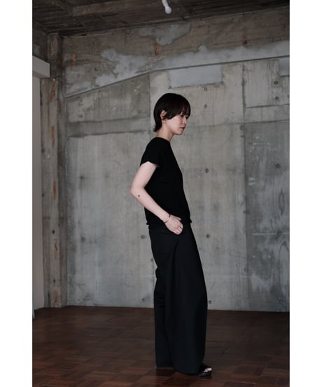 LIFiLL / Woolish French Sleeve Tee(Black)