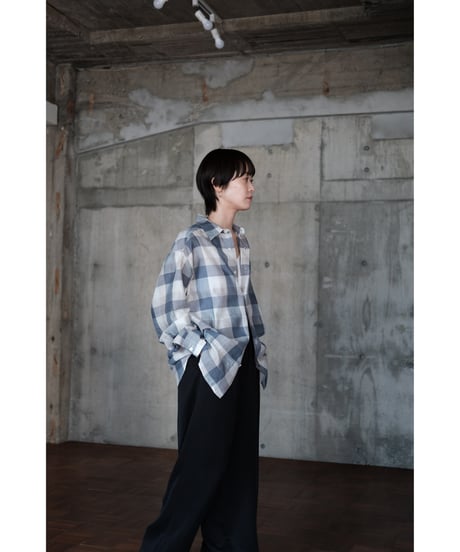 Pau thongvird / Anil(Blue/Gray)
