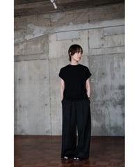 LIFiLL / Woolish French Sleeve Tee(Black)