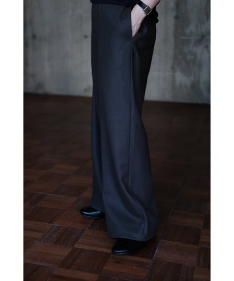 【26AW先行予約商品】 LIFiLL / Woolish Milled Smooth Relax Pants(Charcoal)