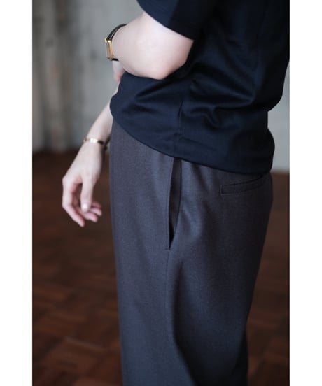 【26AW先行予約商品】 LIFiLL / Woolish Milled Smooth Relax Pants(Charcoal)