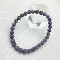 タンザナイト　タンザニア産　天然物　希少　レアストーン　お買い得　衝撃大特価　№9