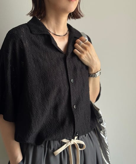 essential black necklace