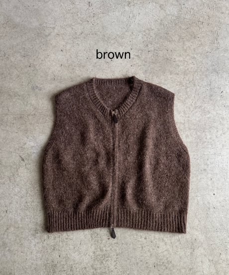 front zip knit vest