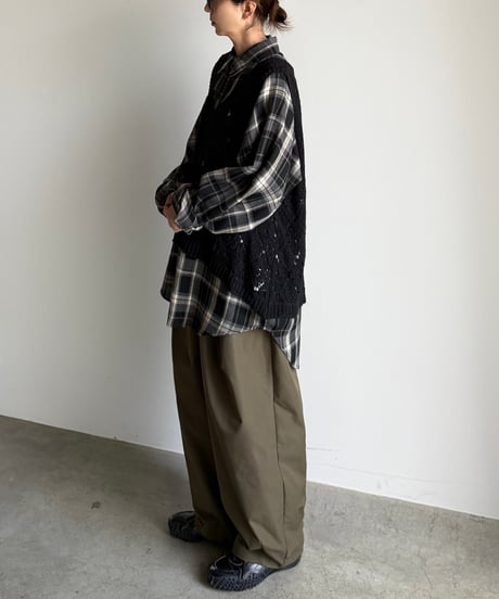 front buckle belt pants