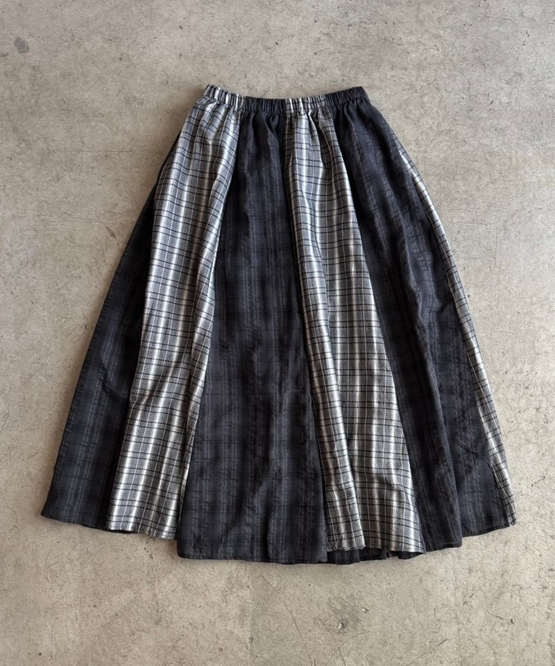 check panel flare skirt | ARULLE