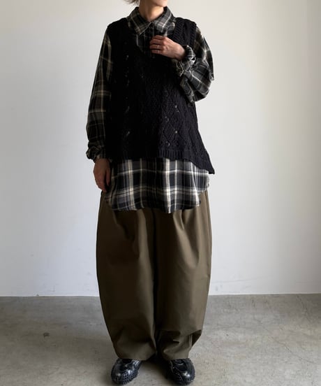 front buckle belt pants