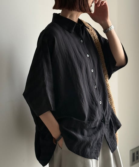 point gather stripe shirt