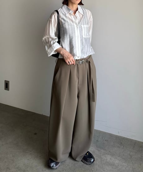 belted wide slacks