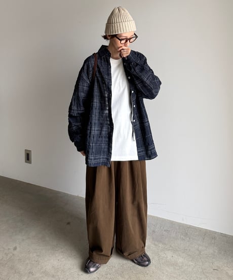 wide two tuck pants
