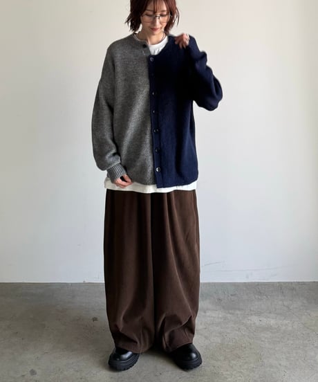 color separate cardigan