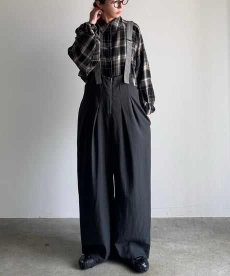 two tuck zip salopette