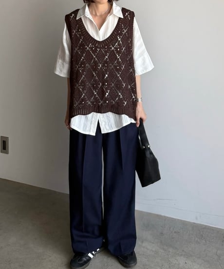 point gather stripe shirt