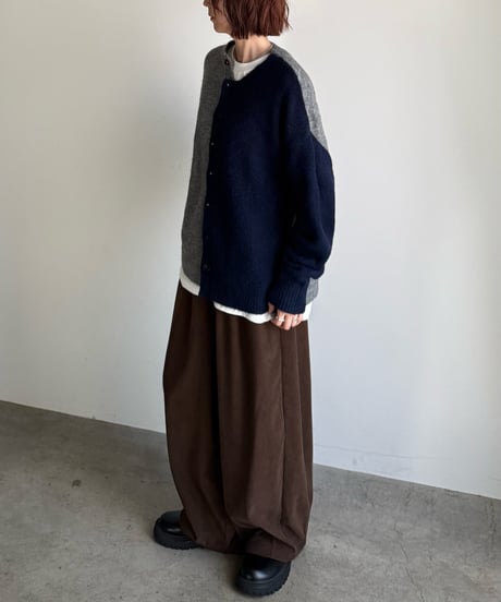 color separate cardigan