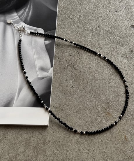essential black necklace
