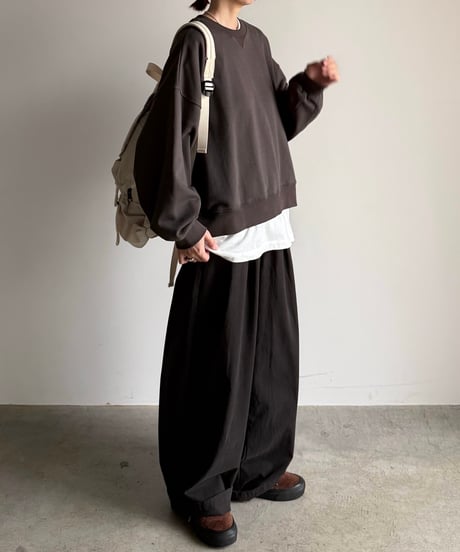 wide two tuck pants