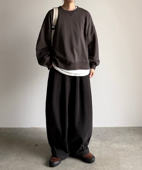 wide two tuck pants
