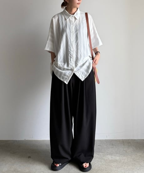 point gather stripe shirt