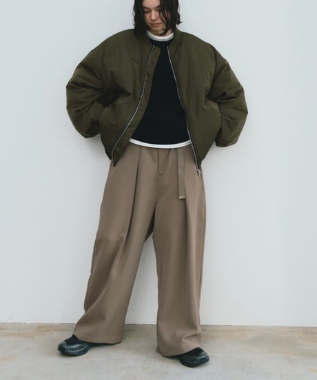 〈atelier〉wide zip down blouson