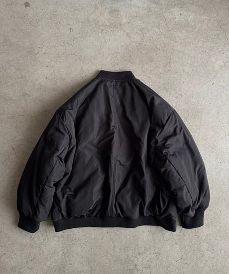 〈atelier〉wide zip down blouson