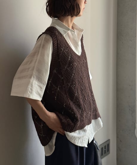 point gather stripe shirt