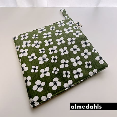 almedahls/アルメダールス　ループ付き　ポットホルダー/鍋つかみ/ポットマット ベラミ ダークグリーン　【メール便アイテム】