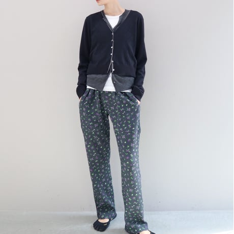 Eyelet Layered Knit Long Sleeve Top (BLACK）