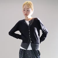 Eyelet Layered Knit Long Sleeve Top (BLACK）