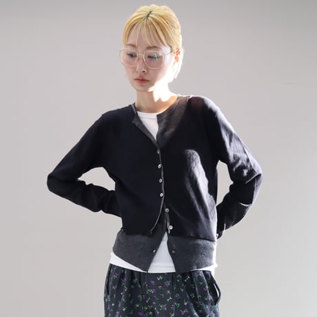 Eyelet Layered Knit Long Sleeve Top (BLACK）