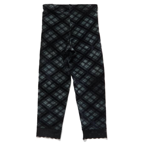 Lace-Trim Mid-Calf Shorts (Black)