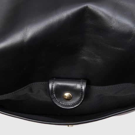LEATHER FLAP BAG L