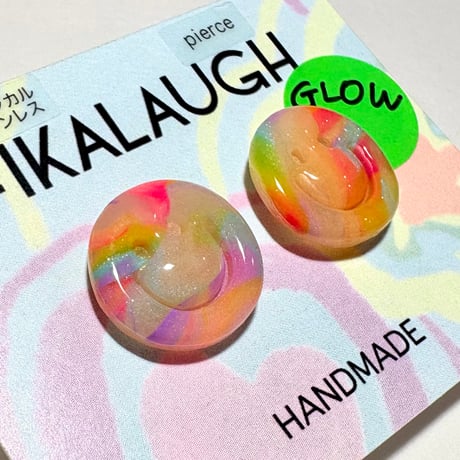 GLOW&COLORS SMILE ピアス