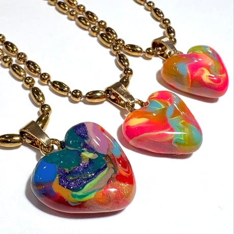 MARBLE HEART PENDANT