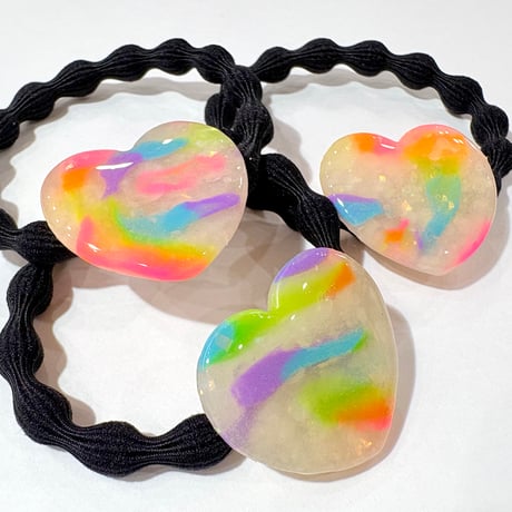 RAINBOW HOLOGRAM×BIG HEART HAIR TIE