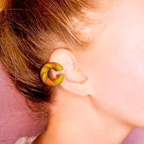 EAR CUFF mat