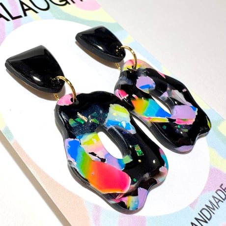 RAINBOW×HOLOGRAM DANGLE ピアス