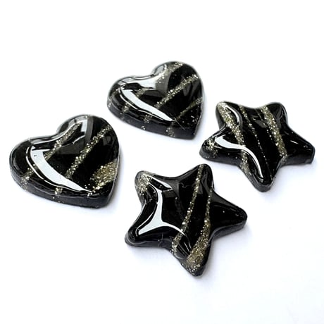 BLACK&GOLD STUD ピアス/イヤリング