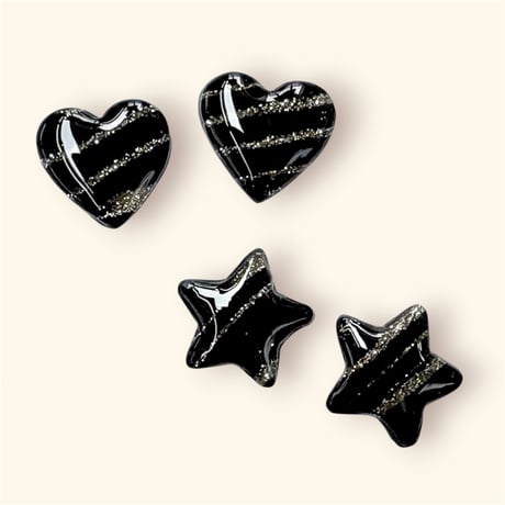 BLACK&GOLD STUD ピアス/イヤリング