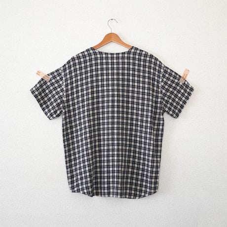 ネイビーチェック TEE