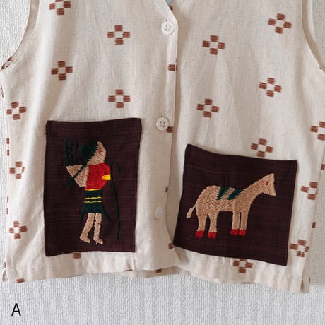 SISMA 刺繍ポケット ベスト