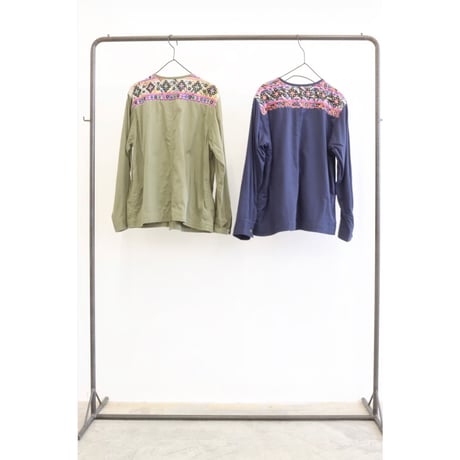 【LeMelange】刺繍ノーカラーブルゾン《KHAKI, NAVY》［8713806］