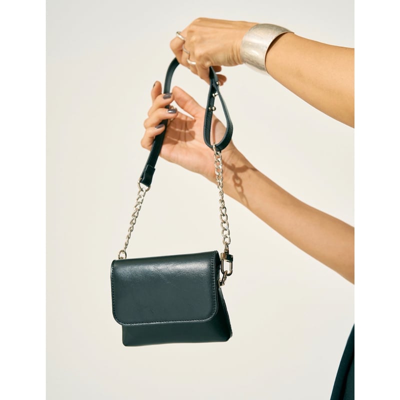 YENN】CHAIN BELT POUCH［Y252-02057-9］ | cavabien