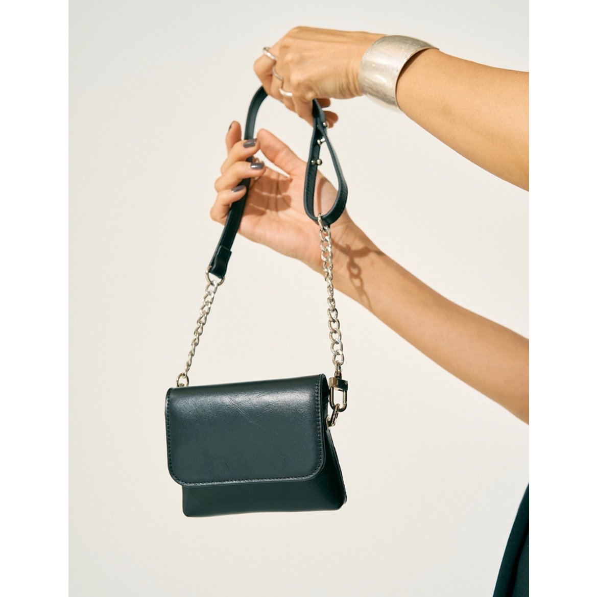 YENN】CHAIN BELT POUCH［Y252-02057-9］ | cavabien