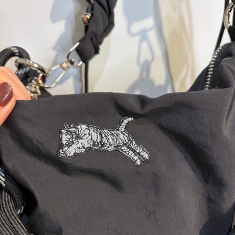【TRANOI.】TORA cloud gather bag S［26-0246］