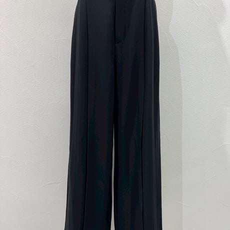 【CYAN tokyo】エンドタックワイドパンツ［607527］