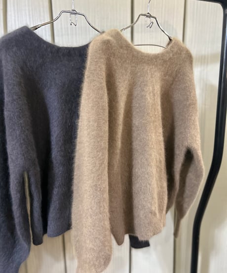 Lilly Lynque ラクーン2wayニット