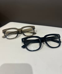 スクエアシェイプメガネ